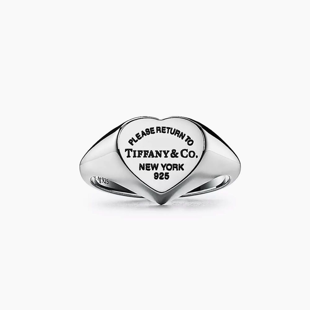 SOLD - TIFFANY&Co. HEART SIGNET RING
